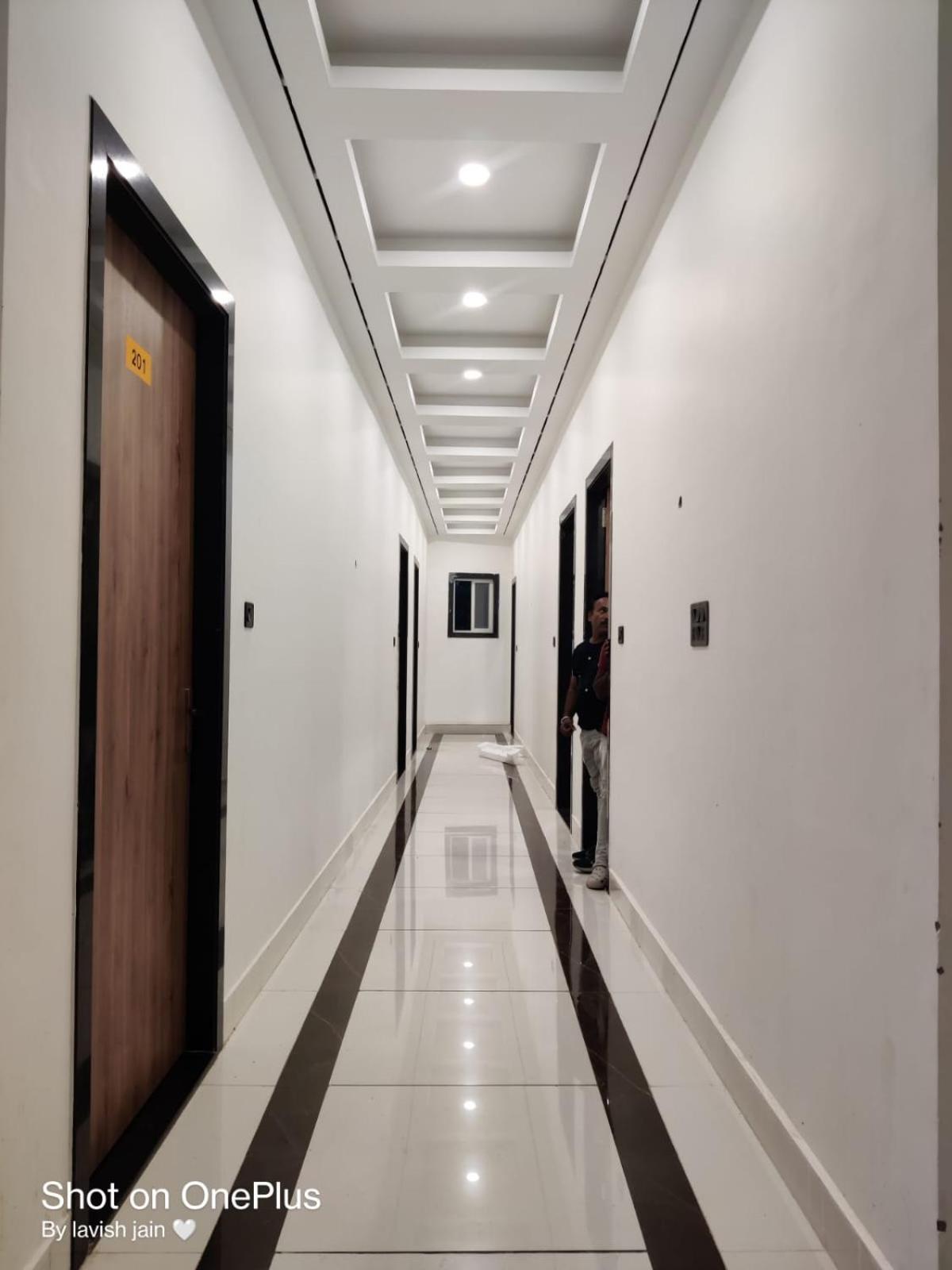 Hotel Modi Palace, Chanderi Mp Buitenkant foto
