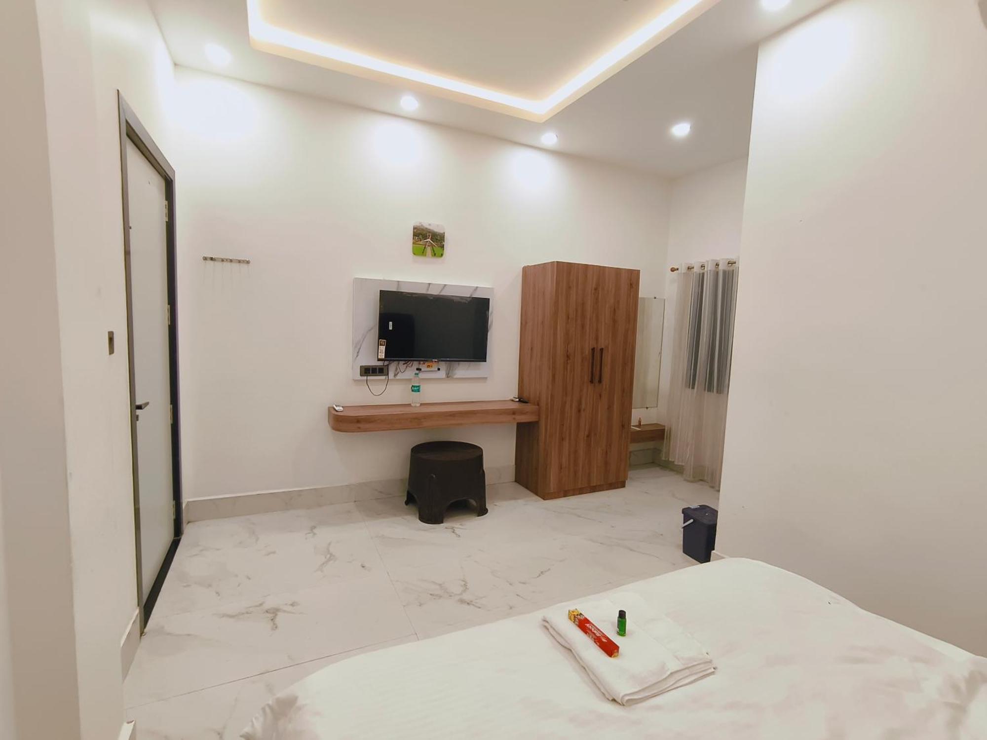Hotel Modi Palace, Chanderi Mp Buitenkant foto